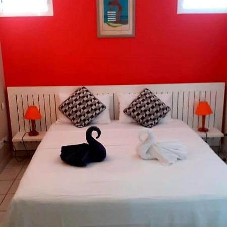 Ferienwohnung Flamboyant De La Baie Trinite  Exterior foto