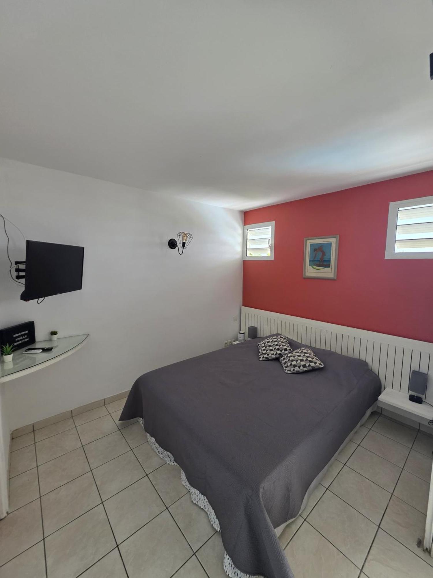 Ferienwohnung Flamboyant De La Baie Trinite  Exterior foto